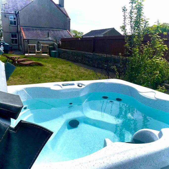 Holiday home Coastal Walks, Log Burner & Hot Tub